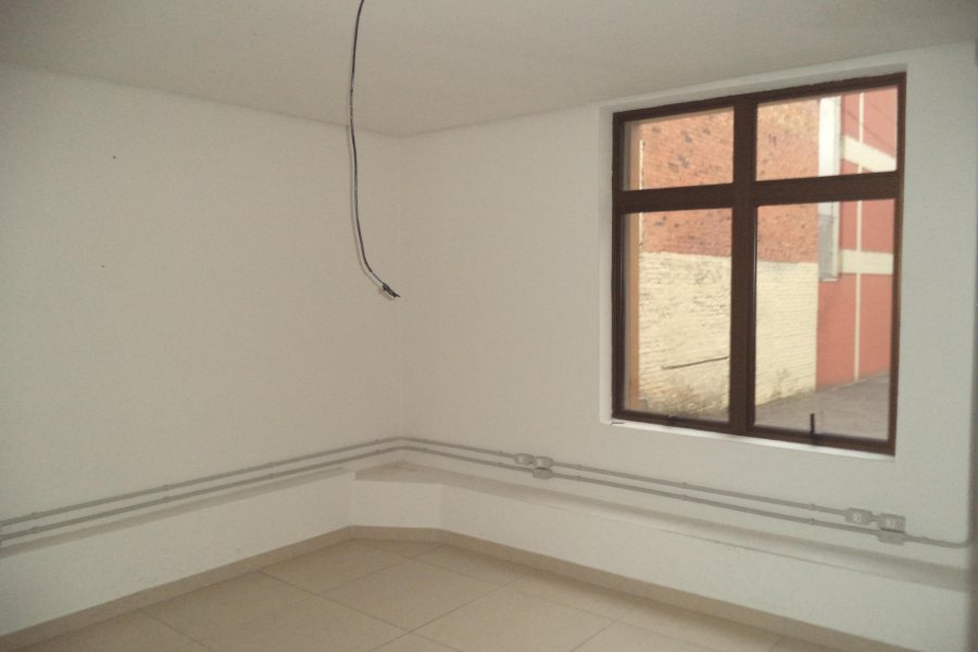 Terreno com 550m², 1 vaga, no bairro Centro em Caxias do Sul para Alugar