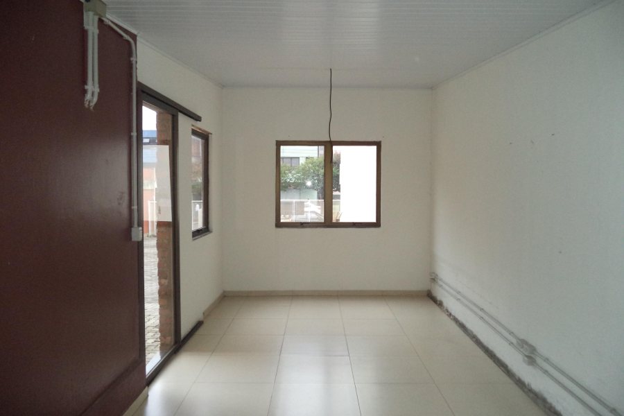 Terreno com 550m², 1 vaga, no bairro Centro em Caxias do Sul para Alugar