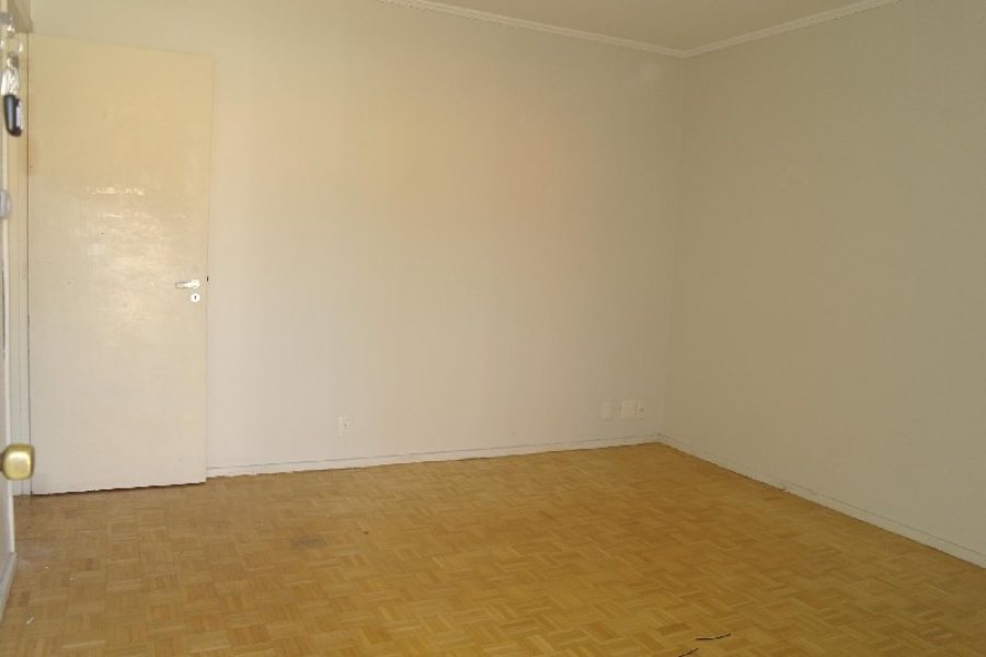Casa com 157m², 3 dormitórios, 3 vagas, no bairro Santa Catarina em Caxias do Sul para Comprar