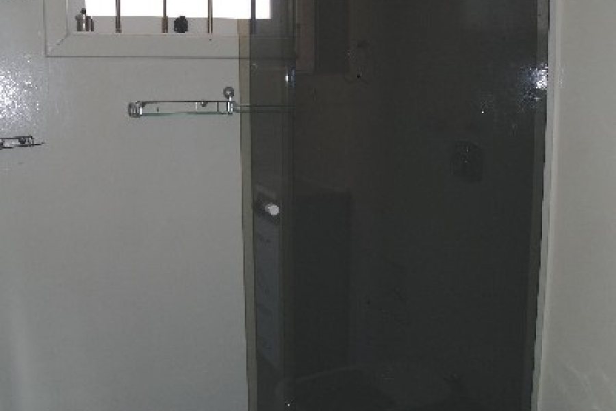 Casa com 157m², 3 dormitórios, 3 vagas, no bairro Santa Catarina em Caxias do Sul para Comprar