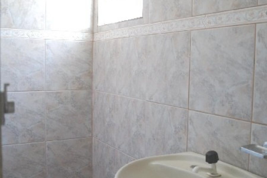 Casa com 157m², 3 dormitórios, 3 vagas, no bairro Santa Catarina em Caxias do Sul para Comprar