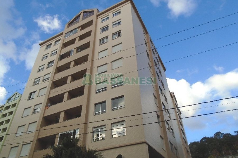 Apartamento com 88m², 3 dormitórios, 1 vaga, no bairro Lourdes em Caxias do Sul para Comprar