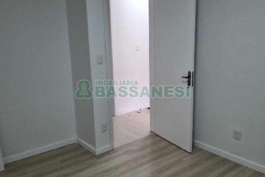Apartamento com 88m², 3 dormitórios, 1 vaga, no bairro Lourdes em Caxias do Sul para Comprar