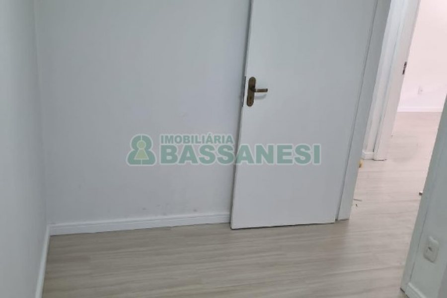 Apartamento com 88m², 3 dormitórios, 1 vaga, no bairro Lourdes em Caxias do Sul para Comprar