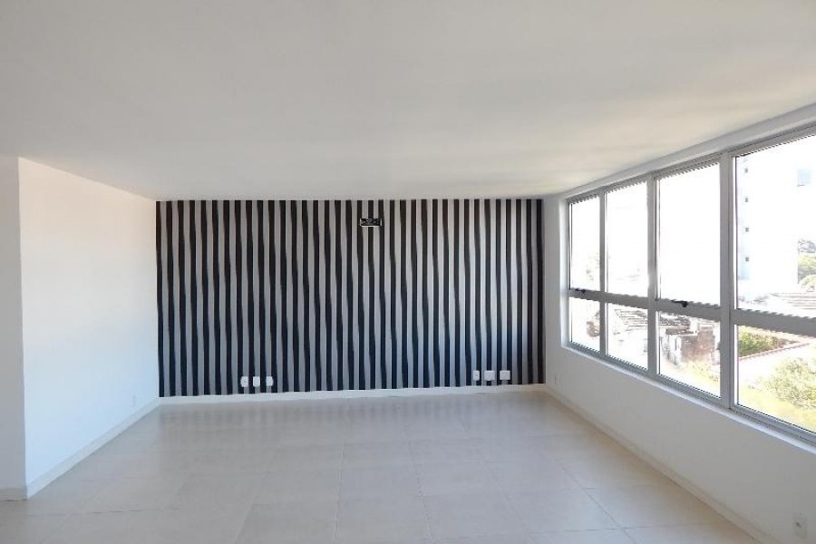 Sala com 56m², 1 vaga, no bairro Santa Catarina em Caxias do Sul para Alugar