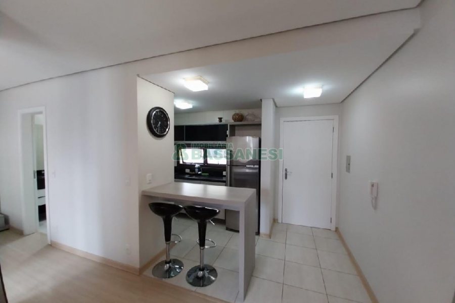 Apto Mobiliado com 62m², 1 dormitório, 1 vaga, no bairro Lourdes em Caxias do Sul para Alugar