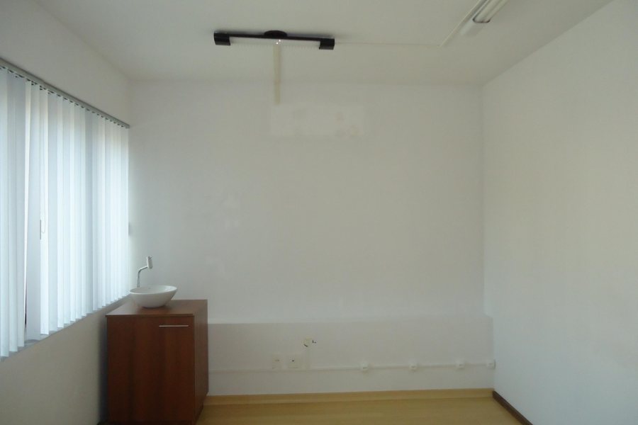 Sala com 35m², 1 vaga, no bairro Centro em Caxias do Sul para Comprar