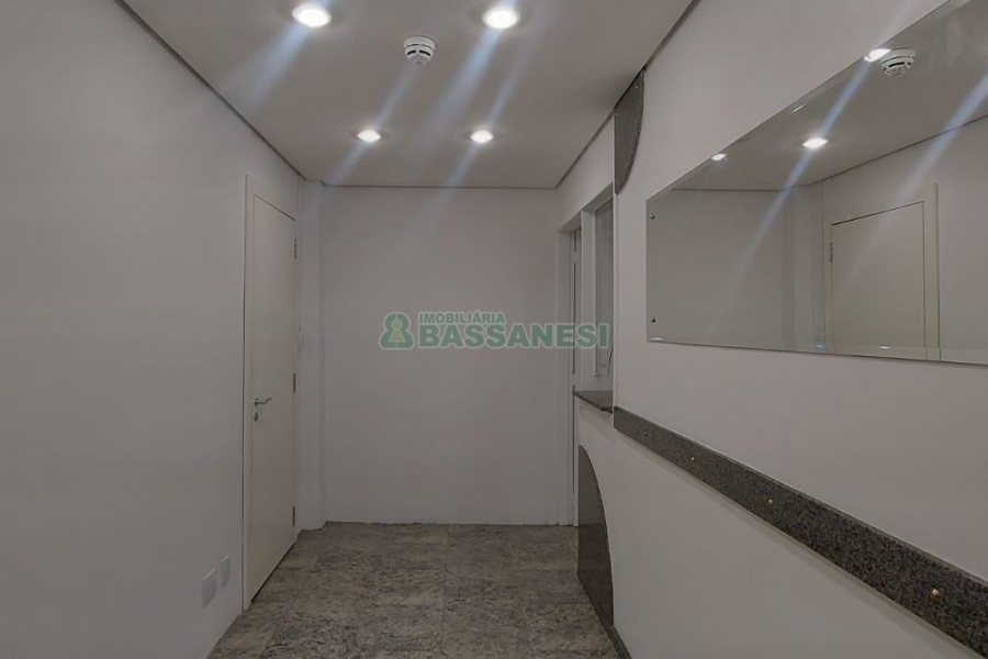 Sala com 50m², no bairro Centro em Caxias do Sul para Alugar