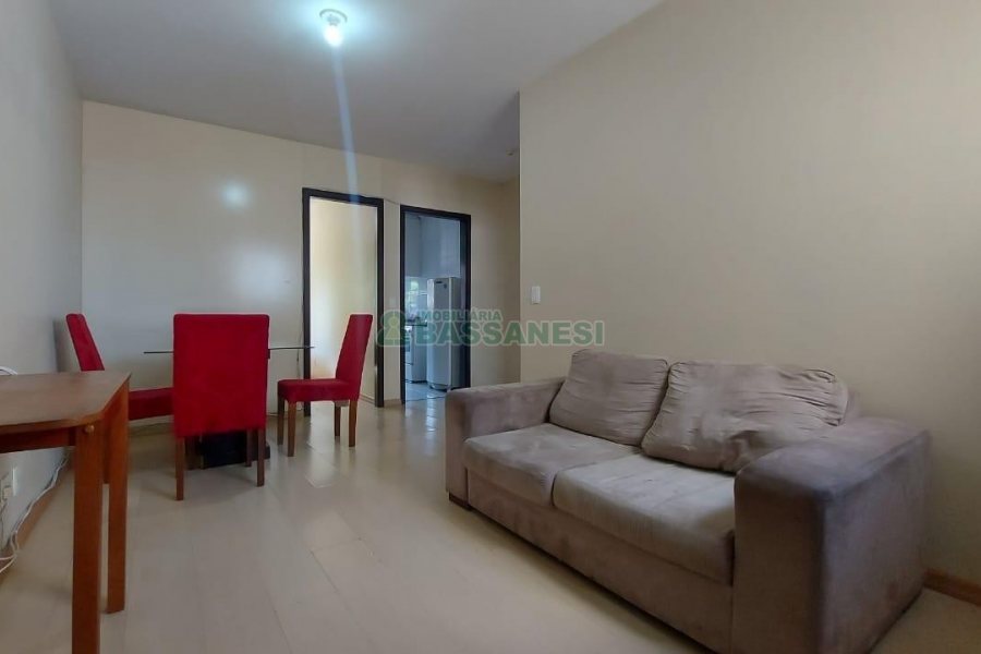 Apto Mobiliado com 44m², 1 dormitório, 1 vaga, no bairro Centro em Caxias do Sul para Alugar
