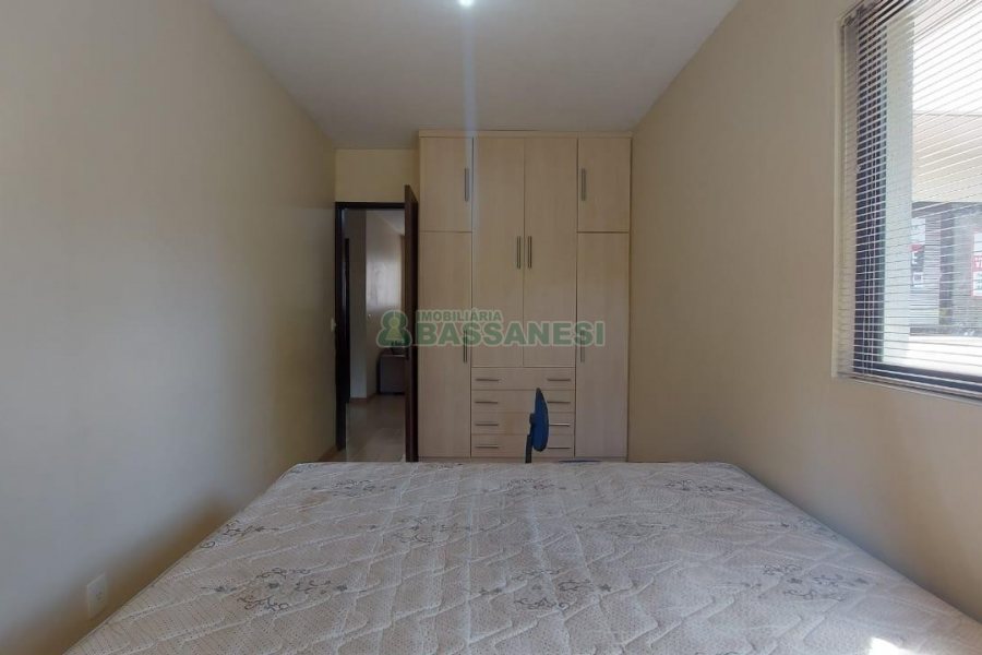 Apto Mobiliado com 44m², 1 dormitório, 1 vaga, no bairro Centro em Caxias do Sul para Alugar