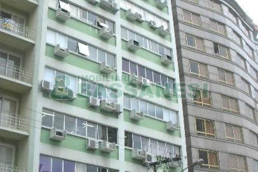 Sala com 49m², no bairro Centro em Caxias do Sul para Alugar
