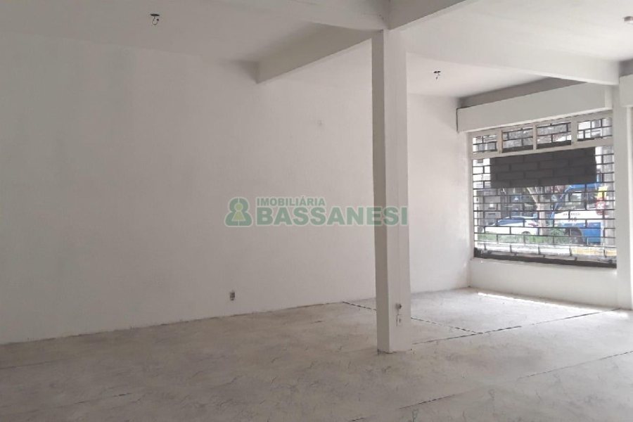 Predio com 539m², 4 vagas, no bairro Centro em Caxias do Sul para Comprar