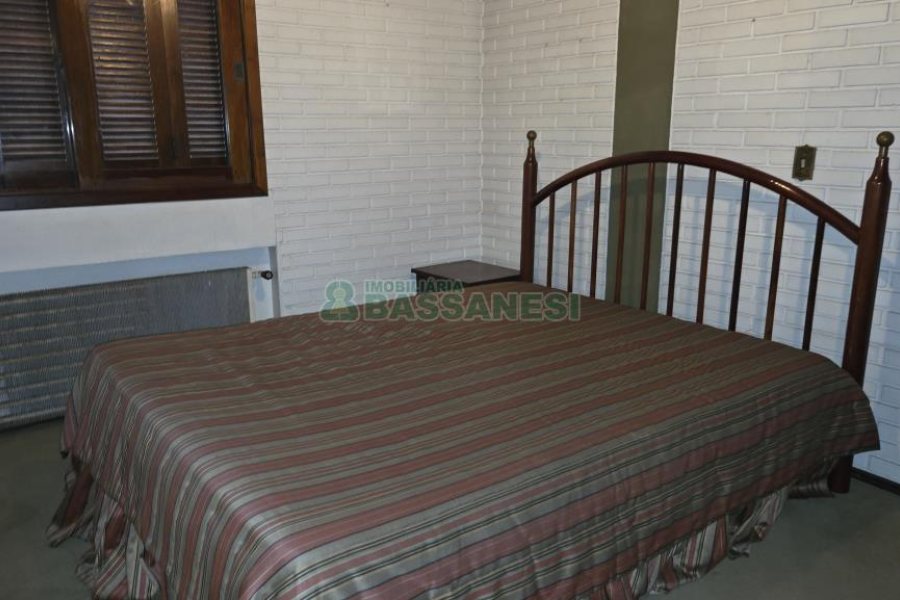 Predio com 539m², 4 vagas, no bairro Centro em Caxias do Sul para Comprar