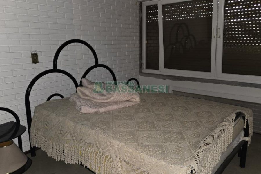 Predio com 539m², 4 vagas, no bairro Centro em Caxias do Sul para Comprar