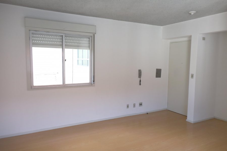 Kitinete com 40m², 1 dormitório, no bairro Centro em Caxias do Sul para Alugar
