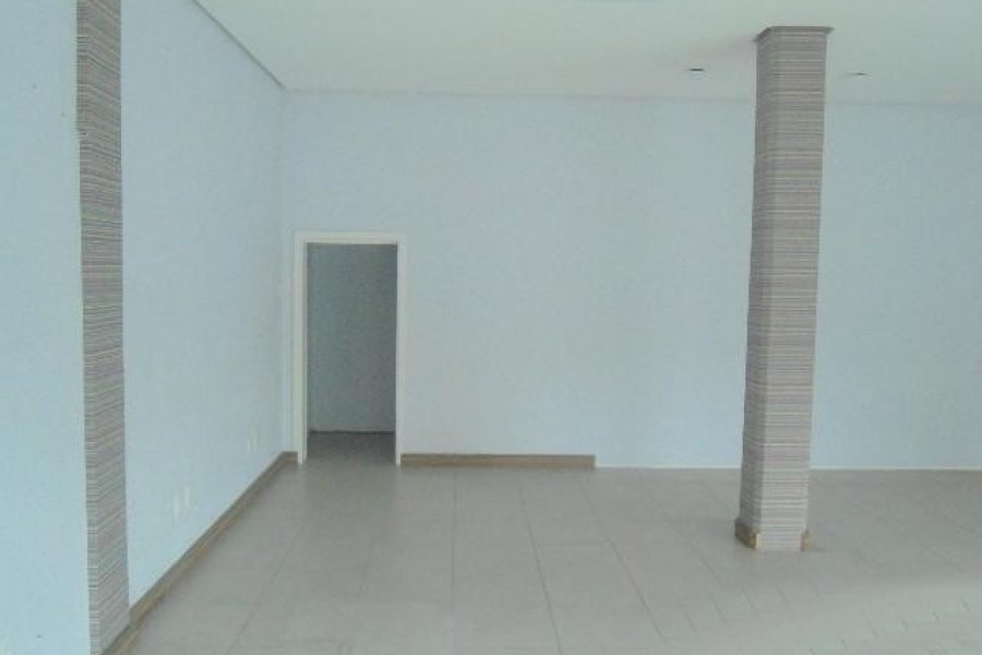 Loja com 65m², no bairro Rio Branco em Caxias do Sul para Alugar