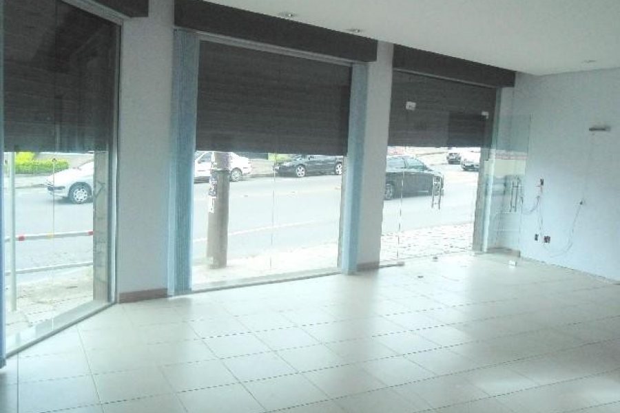 Loja com 65m², no bairro Rio Branco em Caxias do Sul para Alugar