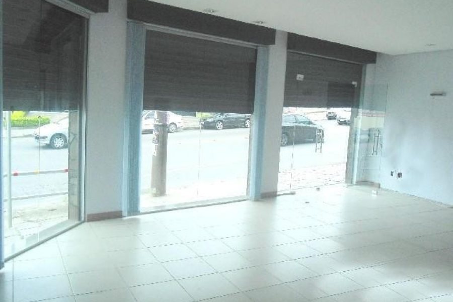 Loja com 65m², no bairro Rio Branco em Caxias do Sul para Alugar