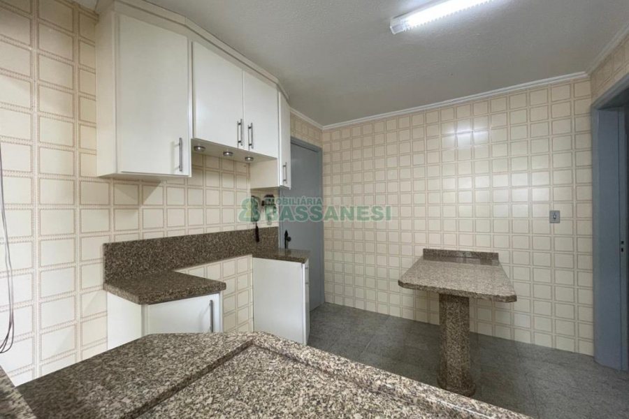 Apartamento com 100m², 2 dormitórios, 1 vaga, no bairro Cristo Redentor em Caxias do Sul para Alugar