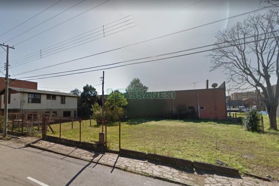 Terreno com 437m², no bairro São José em Caxias do Sul para Alugar ou Comprar