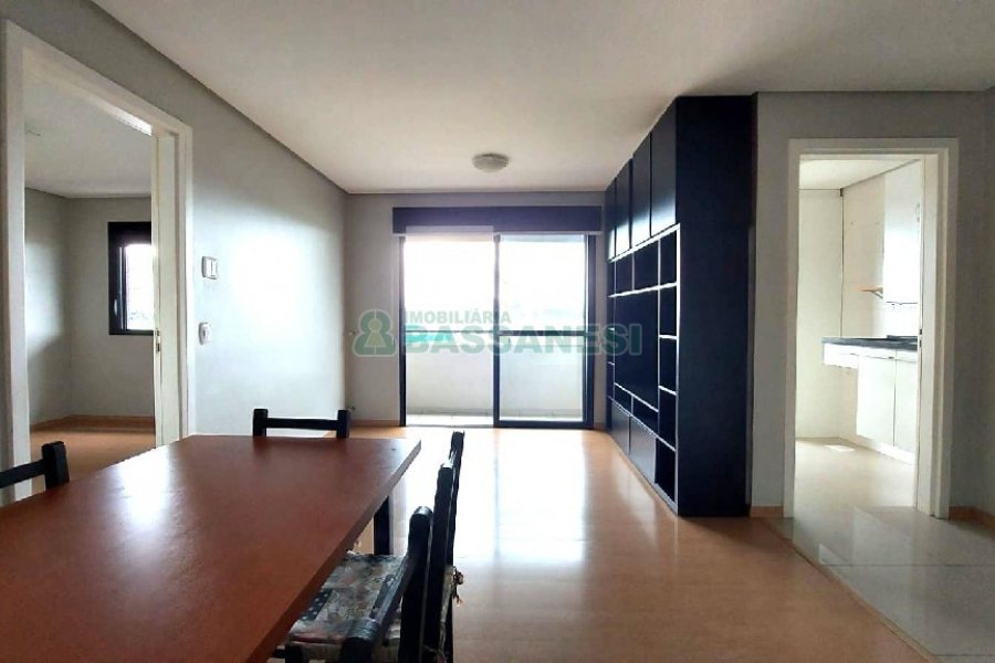 Apto Mobiliado com 58m², 1 dormitório, 1 vaga, no bairro Villagio Iguatemi em Caxias do Sul para Alugar