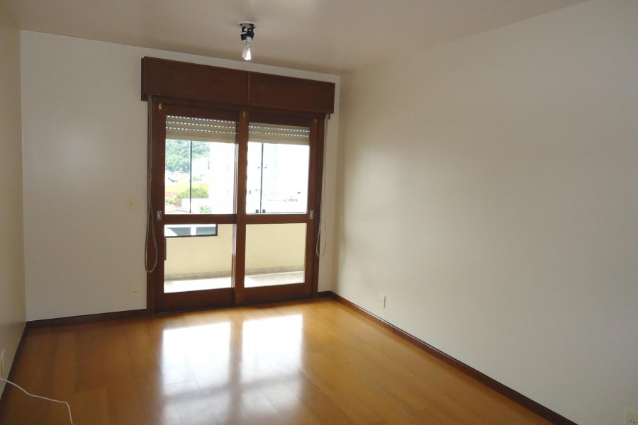 Apartamento com 79m², 2 dormitórios, 1 vaga, no bairro Centro em Caxias do Sul para Alugar