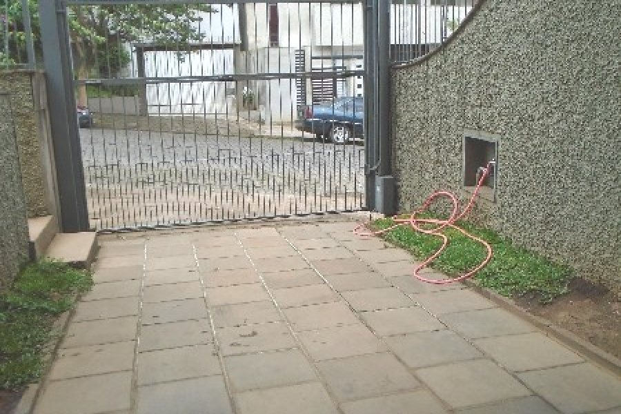 Casa Comercial com 280m², 3 dormitórios, no bairro Centro em Caxias do Sul para Alugar