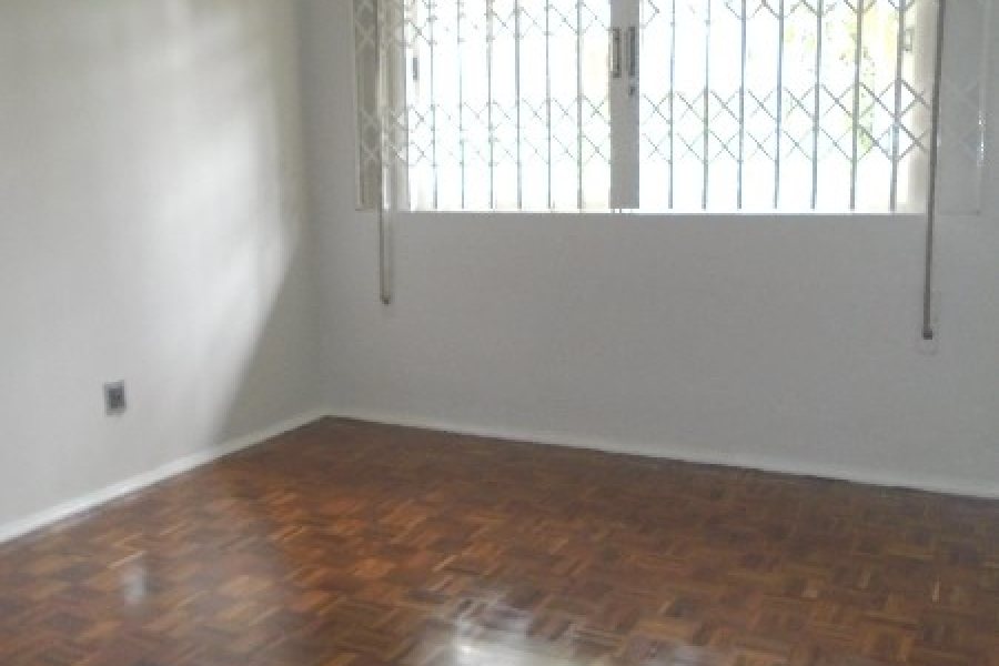 Casa Comercial com 280m², 3 dormitórios, no bairro Centro em Caxias do Sul para Alugar
