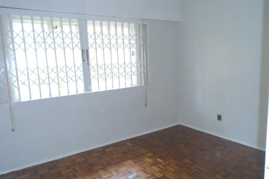 Casa Comercial com 280m², 3 dormitórios, no bairro Centro em Caxias do Sul para Alugar