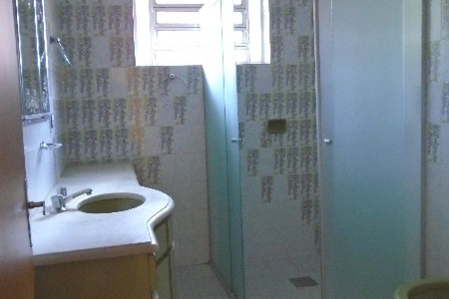 Casa Comercial com 280m², 3 dormitórios, no bairro Centro em Caxias do Sul para Alugar