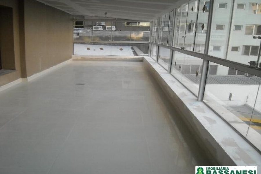 Sala com 80m², 1 vaga, no bairro Centro em Caxias do Sul para Alugar