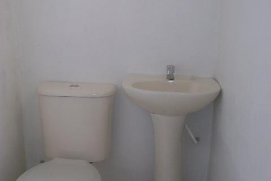 Loja com 301m², no bairro Desvio Rizzo em Caxias do Sul para Comprar