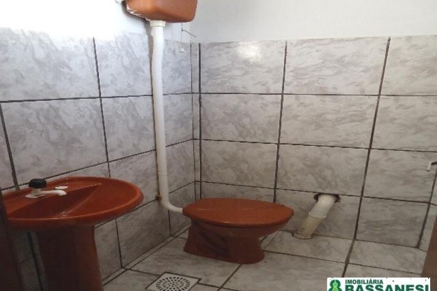 Loja com 95m², 2 dormitórios, no bairro Santa Catarina em Caxias do Sul para Alugar