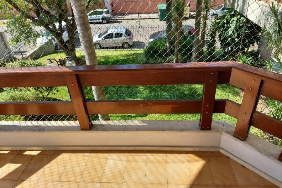 Apto Mobiliado com 171m², 3 dormitórios, 2 vagas, no bairro Centro em Caxias do Sul para Comprar