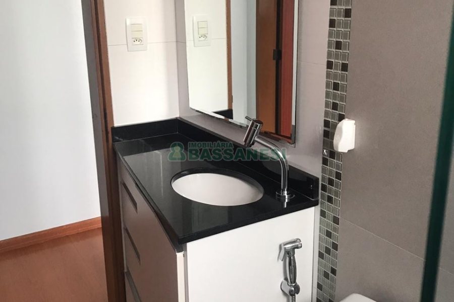 Apartamento com 44m², 1 dormitório, no bairro Centro em Caxias do Sul para Comprar