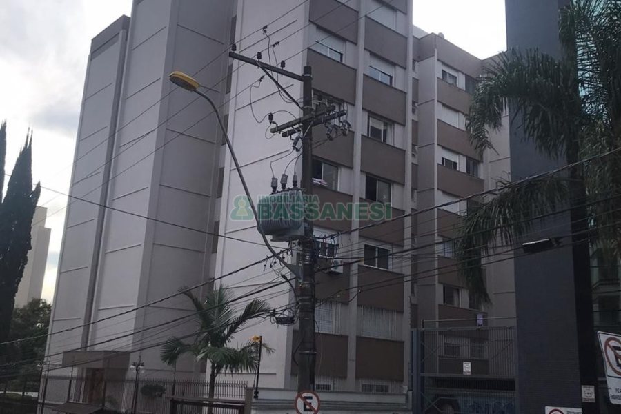 Apartamento com 44m², 1 dormitório, no bairro Centro em Caxias do Sul para Comprar