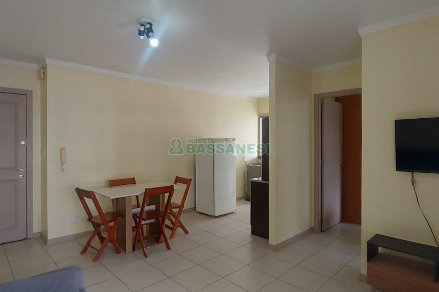 Apto Mobiliado com 55m², 1 dormitório, 1 vaga, no bairro Centro em Caxias do Sul para Alugar