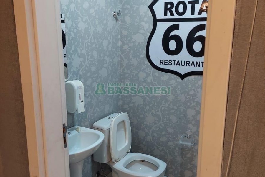 Loja com 117m², no bairro Panazzolo em Caxias do Sul para Comprar