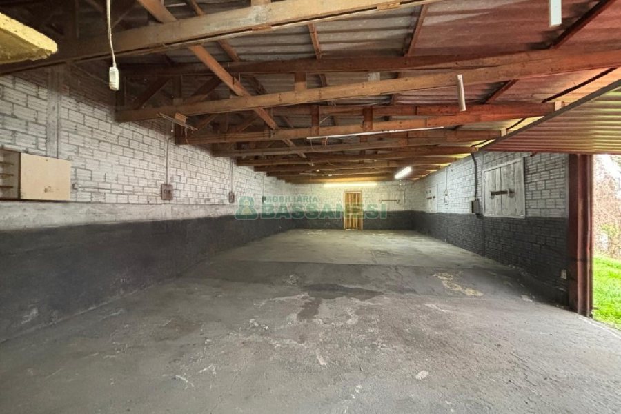 Pavilhão com 122m², no bairro Sagrada Família em Caxias do Sul para Alugar