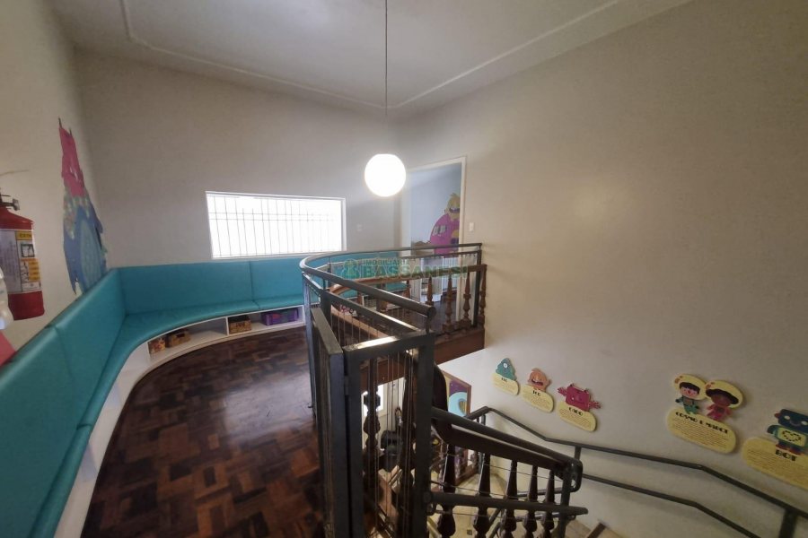 Casa Comercial com 530m², no bairro Petrópolis em Caxias do Sul para Alugar