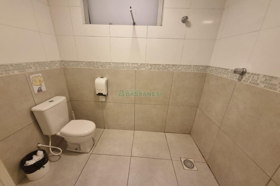 Casa Comercial com 530m², no bairro Petrópolis em Caxias do Sul para Alugar
