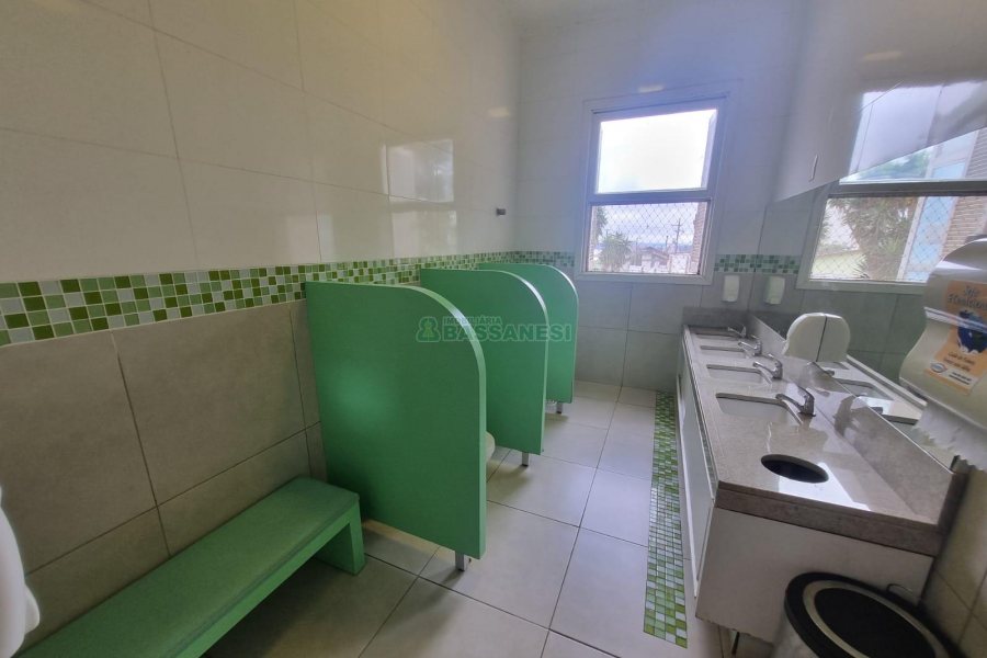 Casa Comercial com 530m², no bairro Petrópolis em Caxias do Sul para Alugar