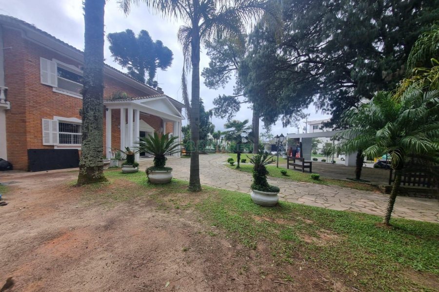 Casa Comercial com 530m², no bairro Petrópolis em Caxias do Sul para Alugar