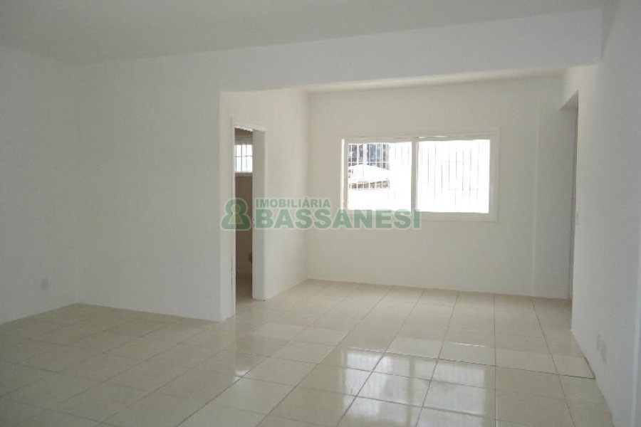 Sala com 46m², no bairro Centro em Caxias do Sul para Alugar
