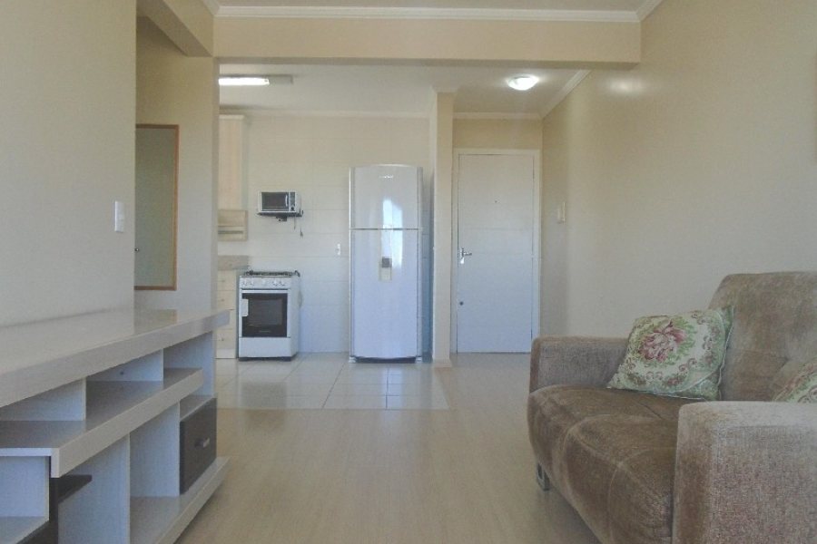 Apto Mobiliado com 52m², 1 dormitório, 1 vaga, no bairro Lourdes em Caxias do Sul para Comprar