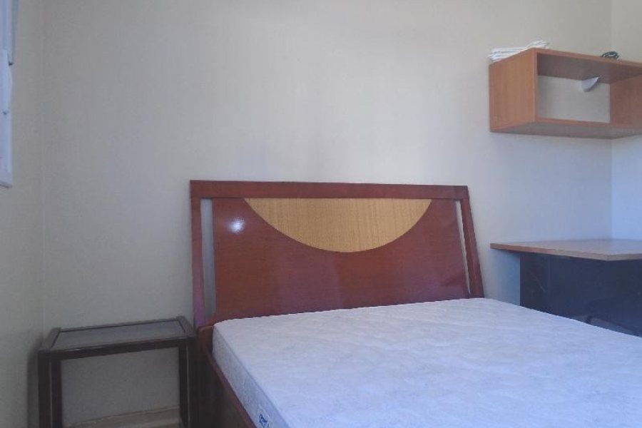 Apto Mobiliado com 52m², 1 dormitório, 1 vaga, no bairro Lourdes em Caxias do Sul para Comprar