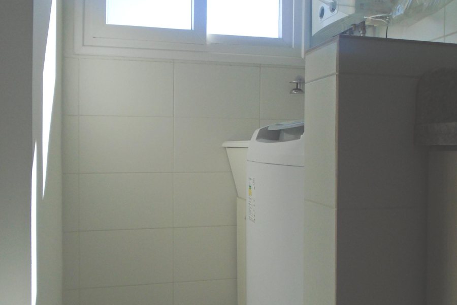 Apto Mobiliado com 52m², 1 dormitório, 1 vaga, no bairro Lourdes em Caxias do Sul para Comprar