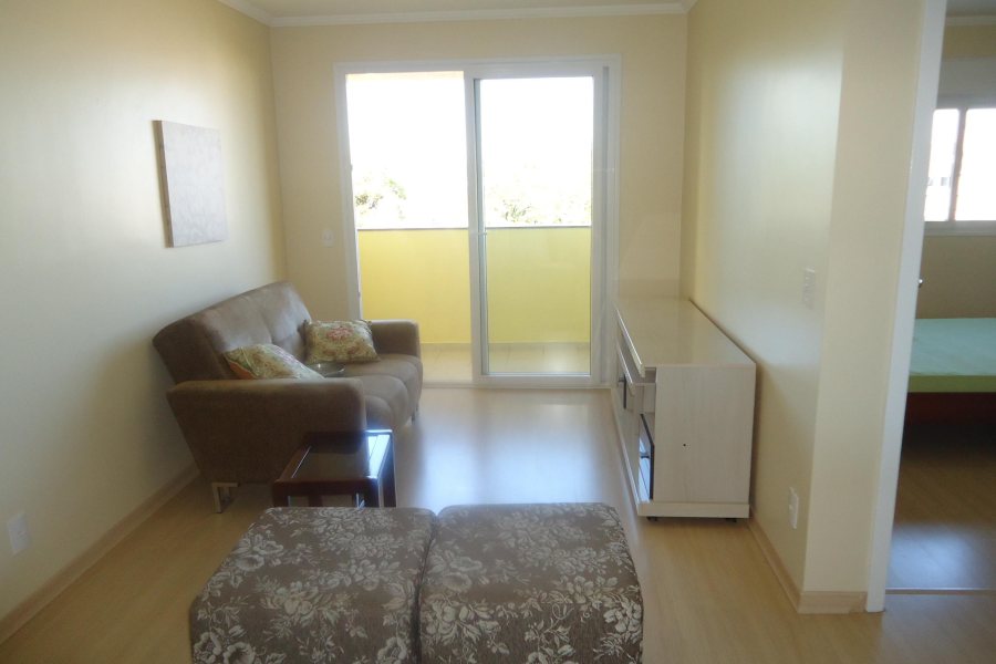 Apto Mobiliado com 52m², 1 dormitório, 1 vaga, no bairro Lourdes em Caxias do Sul para Comprar