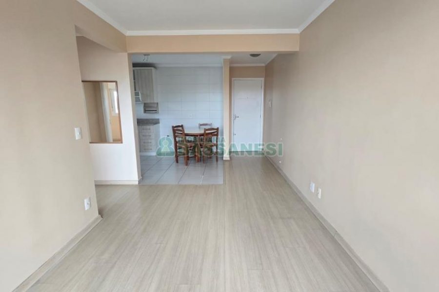 Apto Mobiliado com 52m², 1 dormitório, 1 vaga, no bairro Lourdes em Caxias do Sul para Comprar
