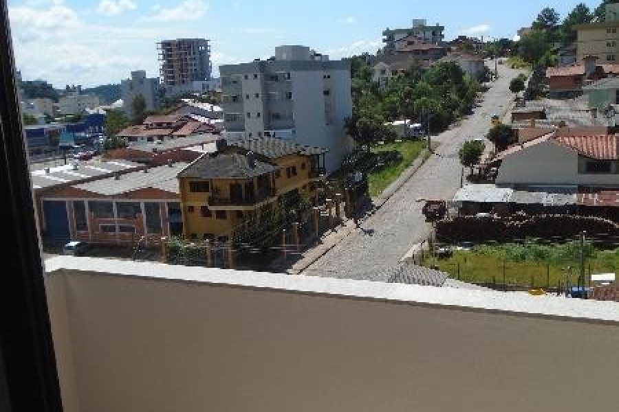 Apartamento com 80m², 2 dormitórios, 2 vagas, no bairro Bela Vista em Caxias do Sul para Alugar